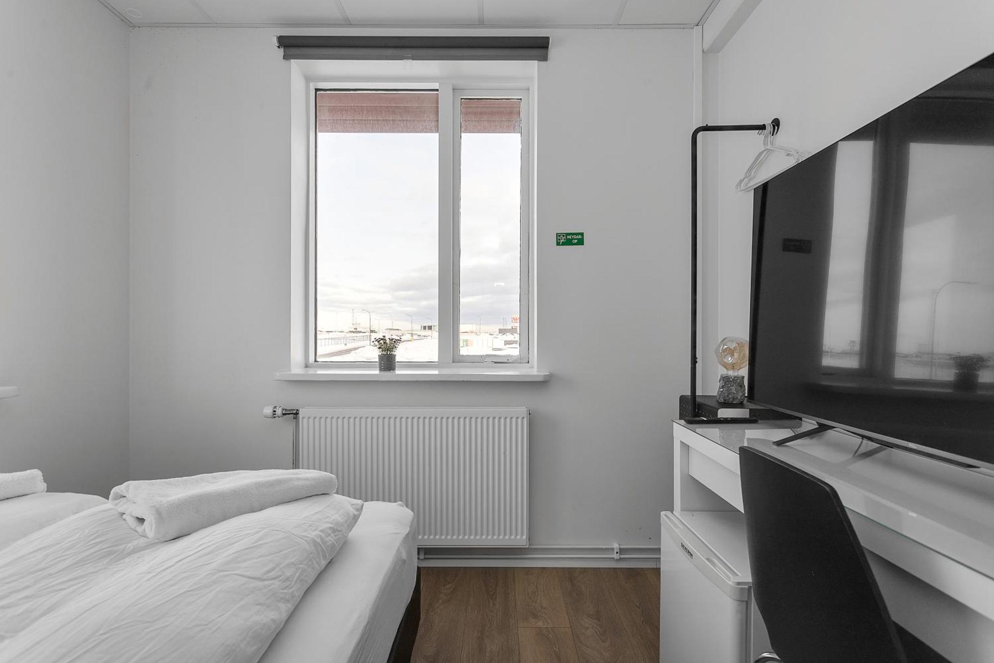 Bank Guesthouse By Kef Airport Keflavík Exteriér fotografie